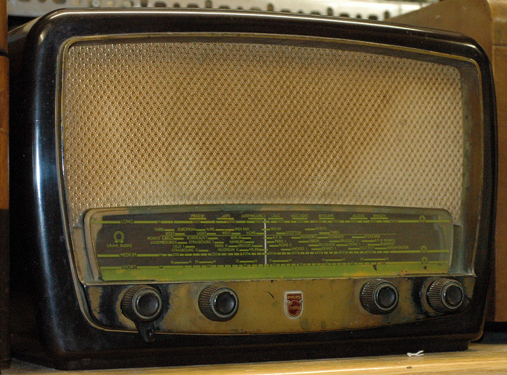 Knob for Philips 341A Valve Radio 